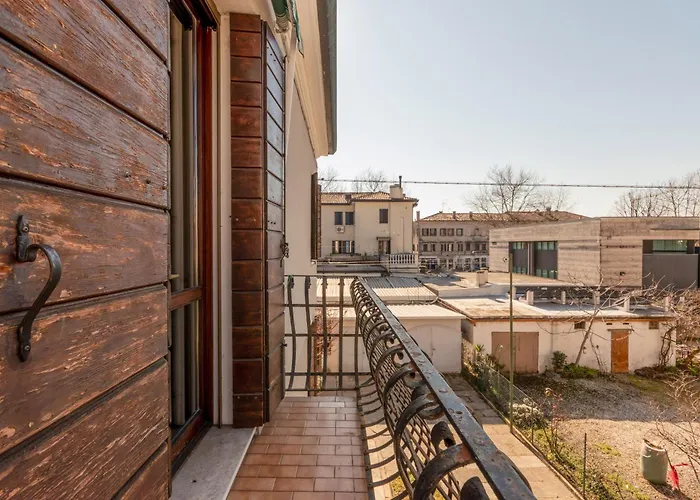 Apartmán Guesthost - Andrea House With Parking *