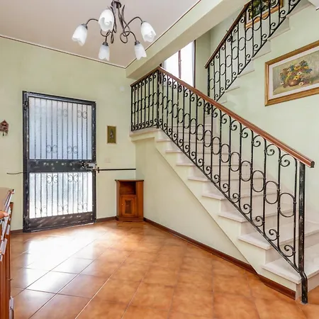 Apartman Guesthost - Andrea House With Parking *